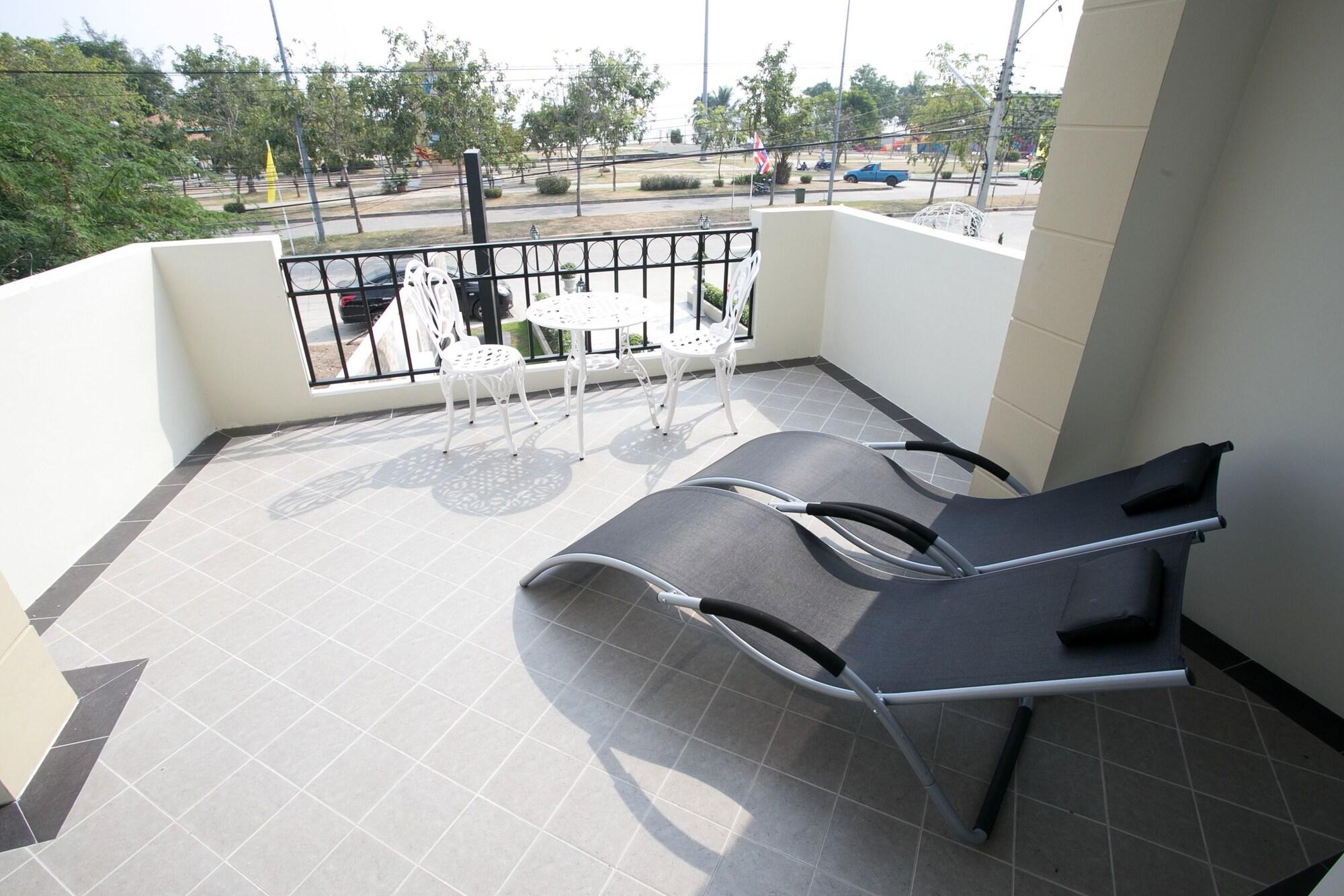 Art De Sea Hua Hin Otel Dış mekan fotoğraf